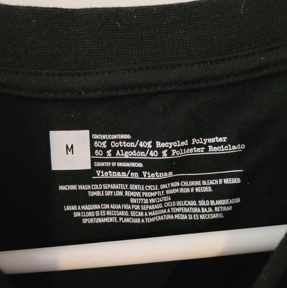 medium Pride tee NWT - Picture 6 of 9